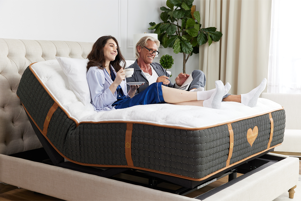 Kathy Ireland Luxury Hybrid Mattress